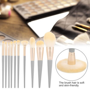Wooden Handle Cosmetic Brushes